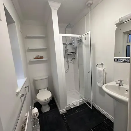 Дом отдыха Bright & Cozy In Knocknacarra Голуэй