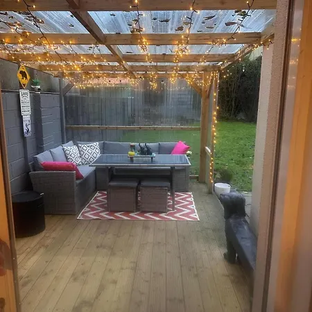 Bright & Cozy In Knocknacarra Γκάλγουεϊ