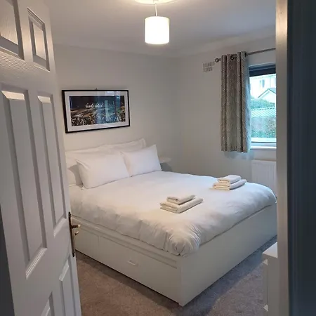Bright & Cozy In Knocknacarra Vakantiehuis *